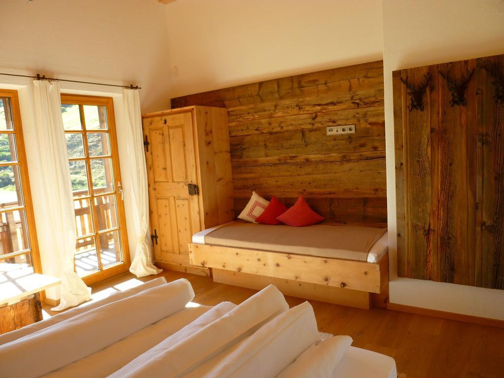 Dreihaeuser Obergurgl Szoba fotó